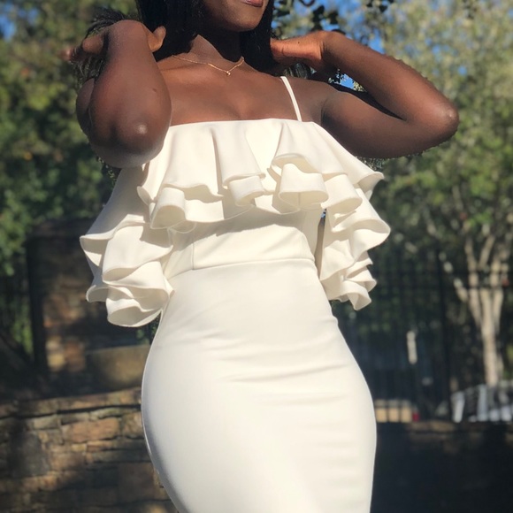 Goodness Gracious Dress - Picture 2 of 6